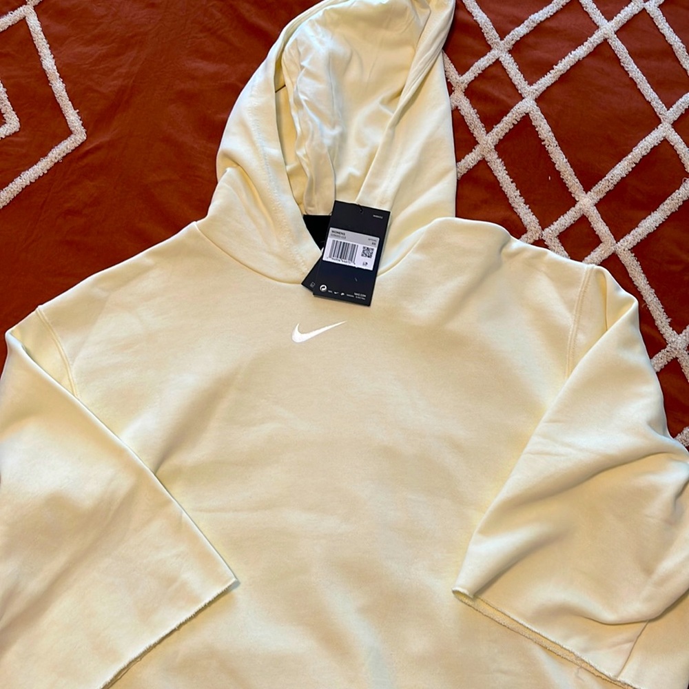 Nike Hoodies, XS, half sleeve